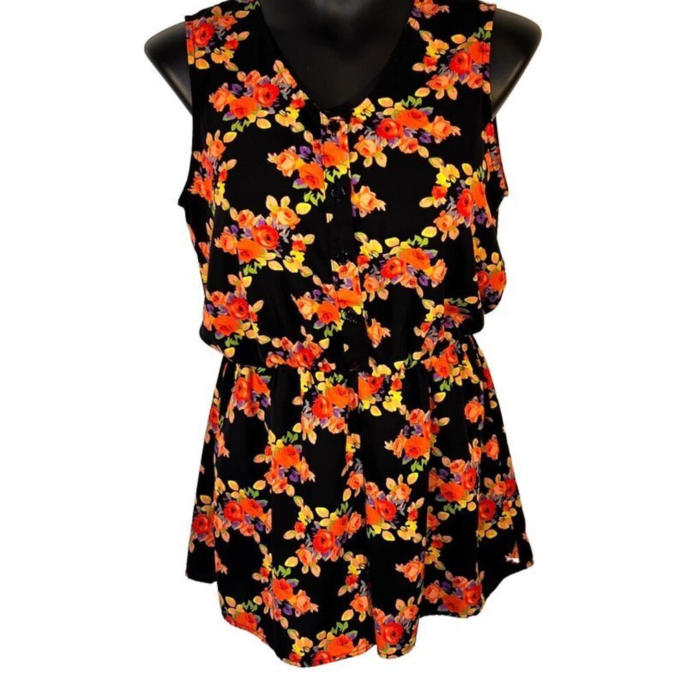Freeway Women's M Romper Shorts Sleeveless Floral Button Up